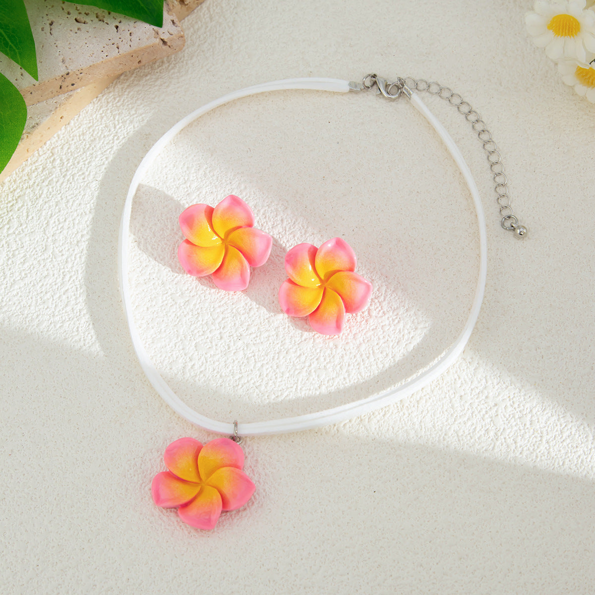 Gradient Flower Pendant Necklace Earrings Set