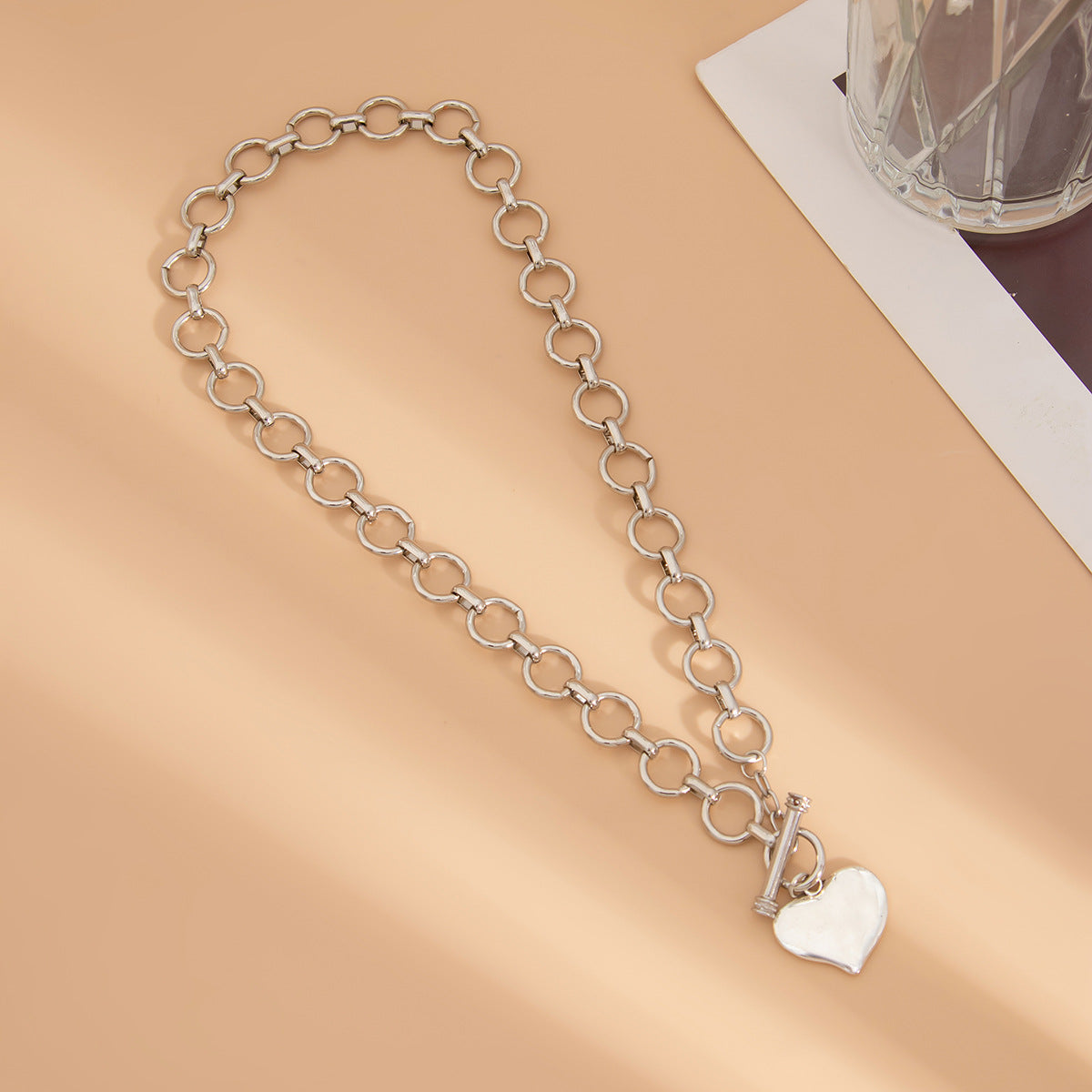 OT Buckle Chain Heart Pendant Necklace