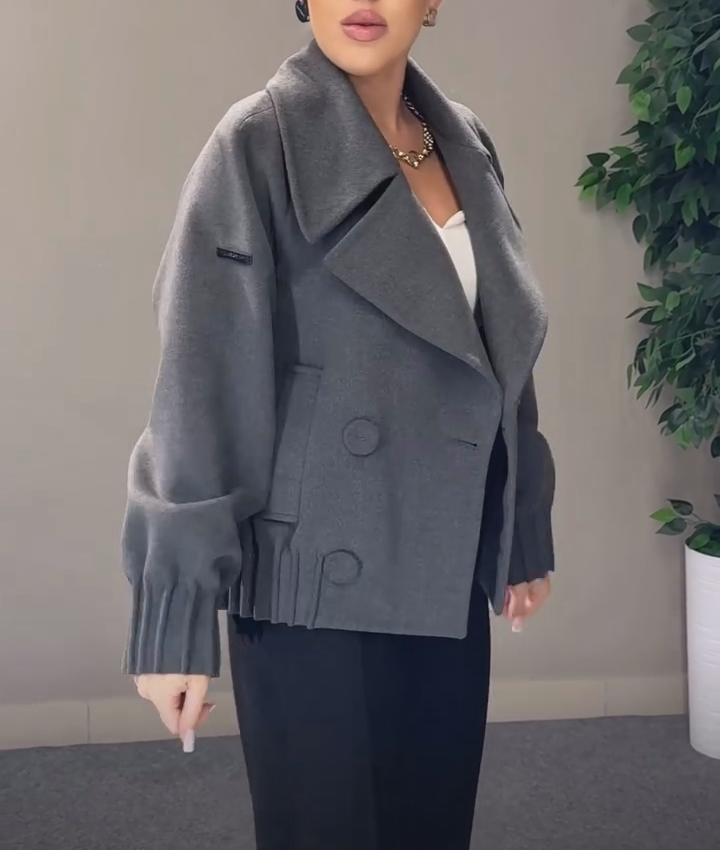 Blended Lapel Woolen Jacket