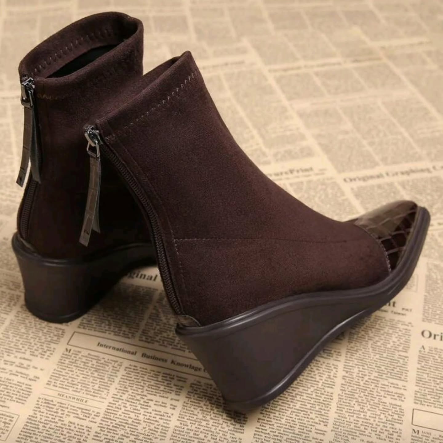 Retro Chunky Heeled British Boots