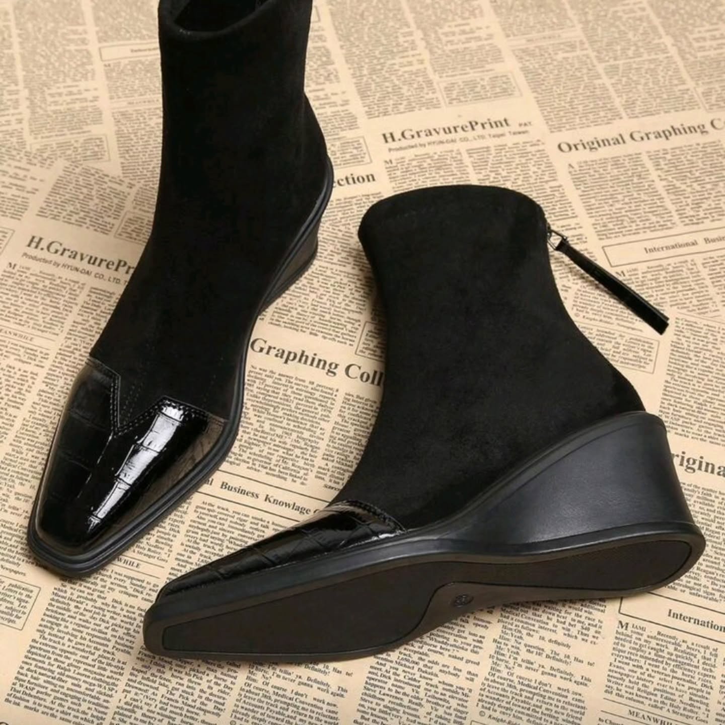 Retro Chunky Heeled British Boots