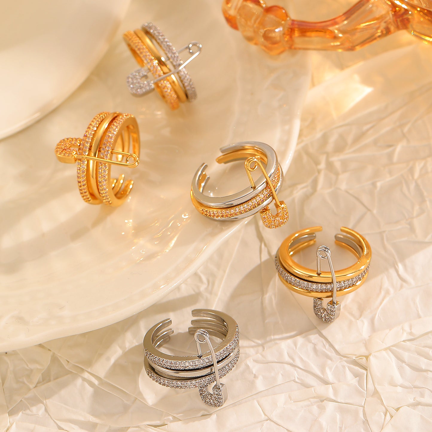 Detchable Pin Ring & Earrings