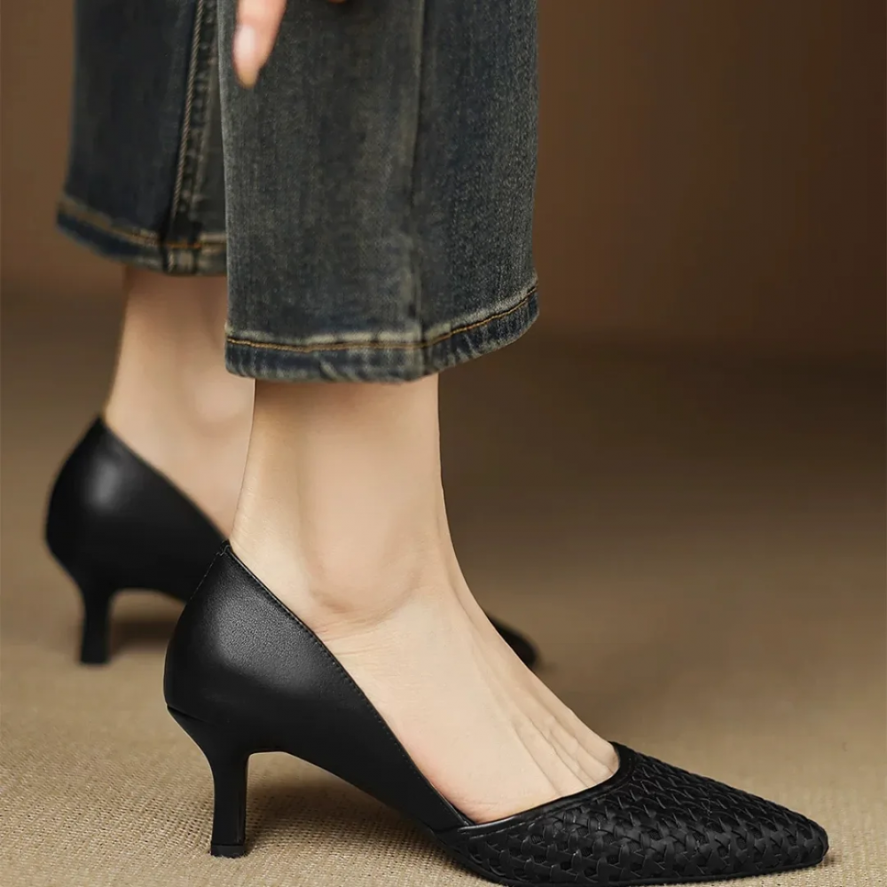 Vintage Genuine Leather Pumps