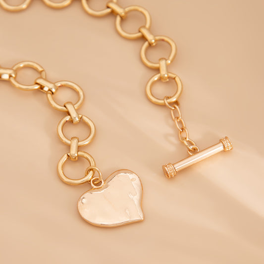 OT Buckle Chain Heart Pendant Necklace