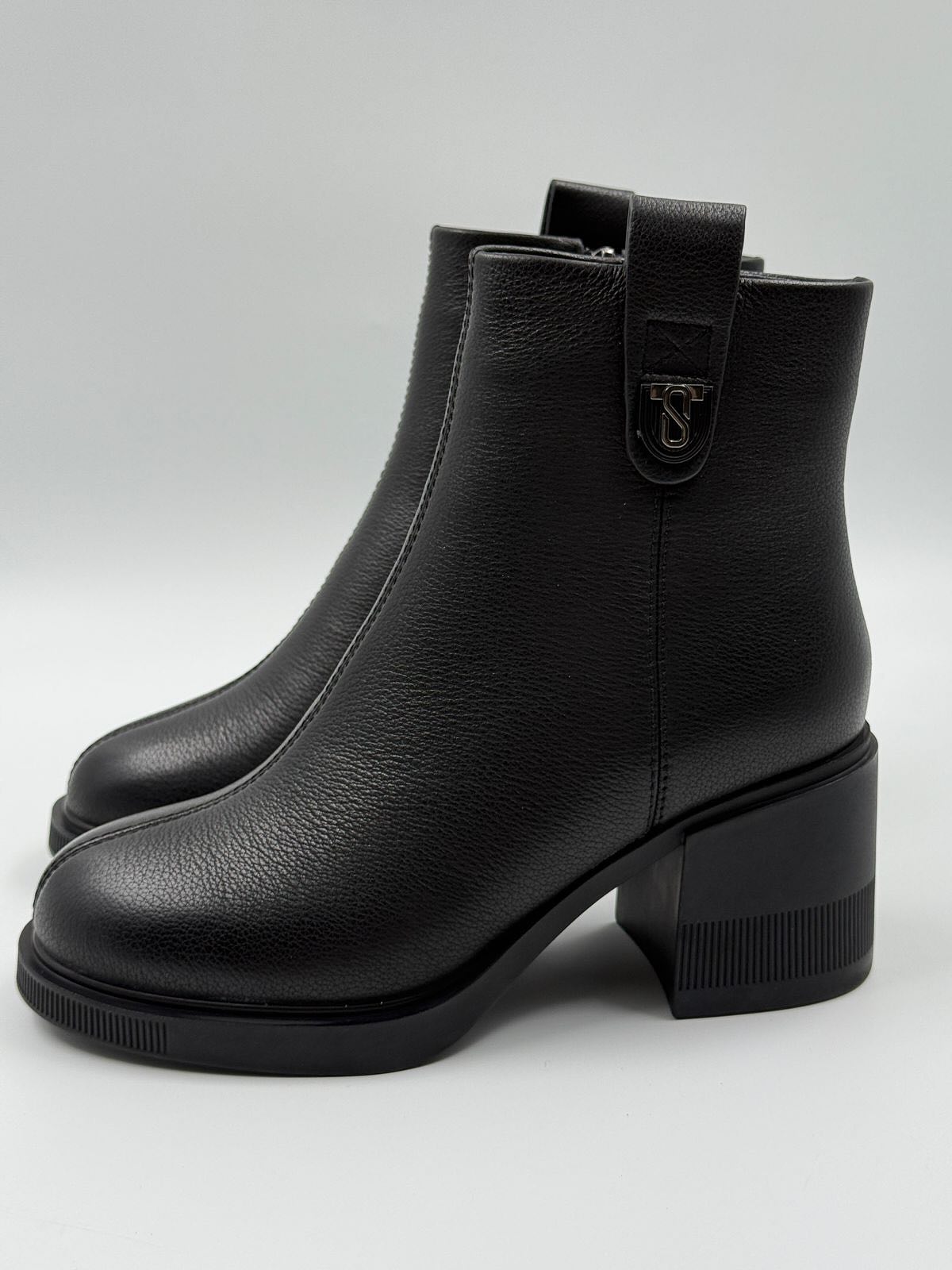 Fleece-Lined Soft-Sided Ankle Boots With Block Heel