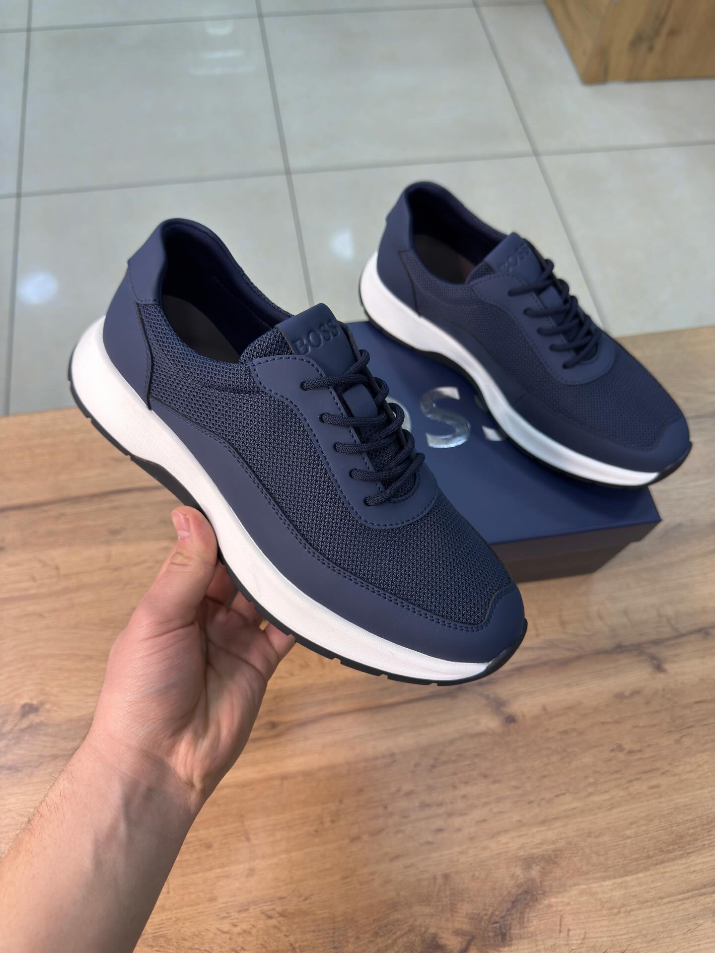 Kuma Tech Canvas Lightweight Sneakers