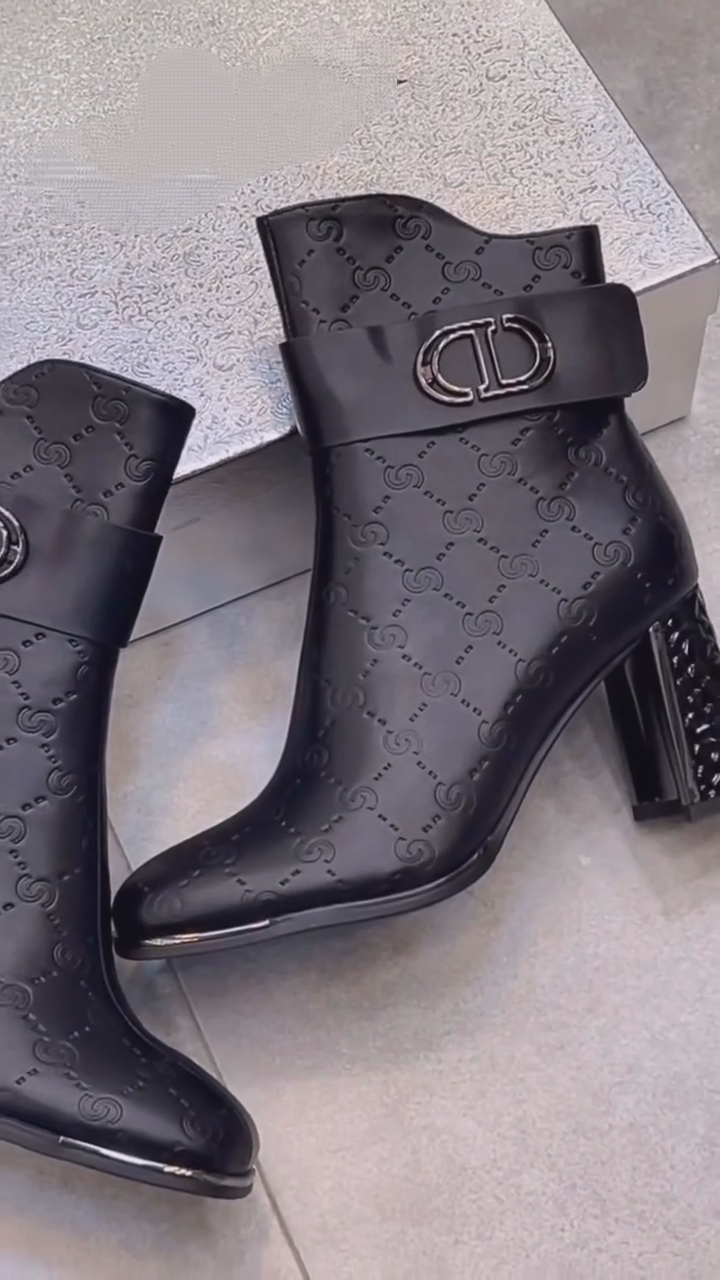 Versatile Chunky Heeled Half Boots